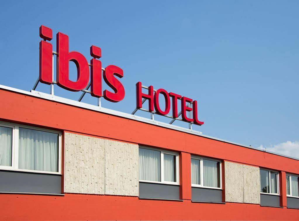 Ibis 3 Lacs Neuchatel Thielle Екстер'єр фото